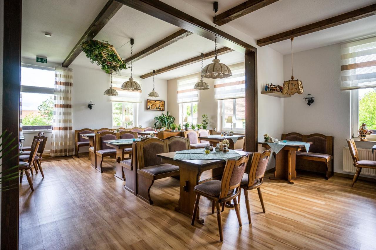 Pension Schweizer Hof 韦尼格罗德 外观 照片