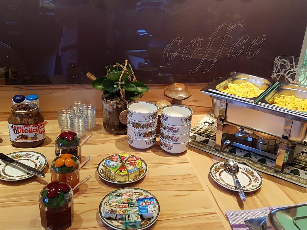 Pension Schweizer Hof 韦尼格罗德 外观 照片
